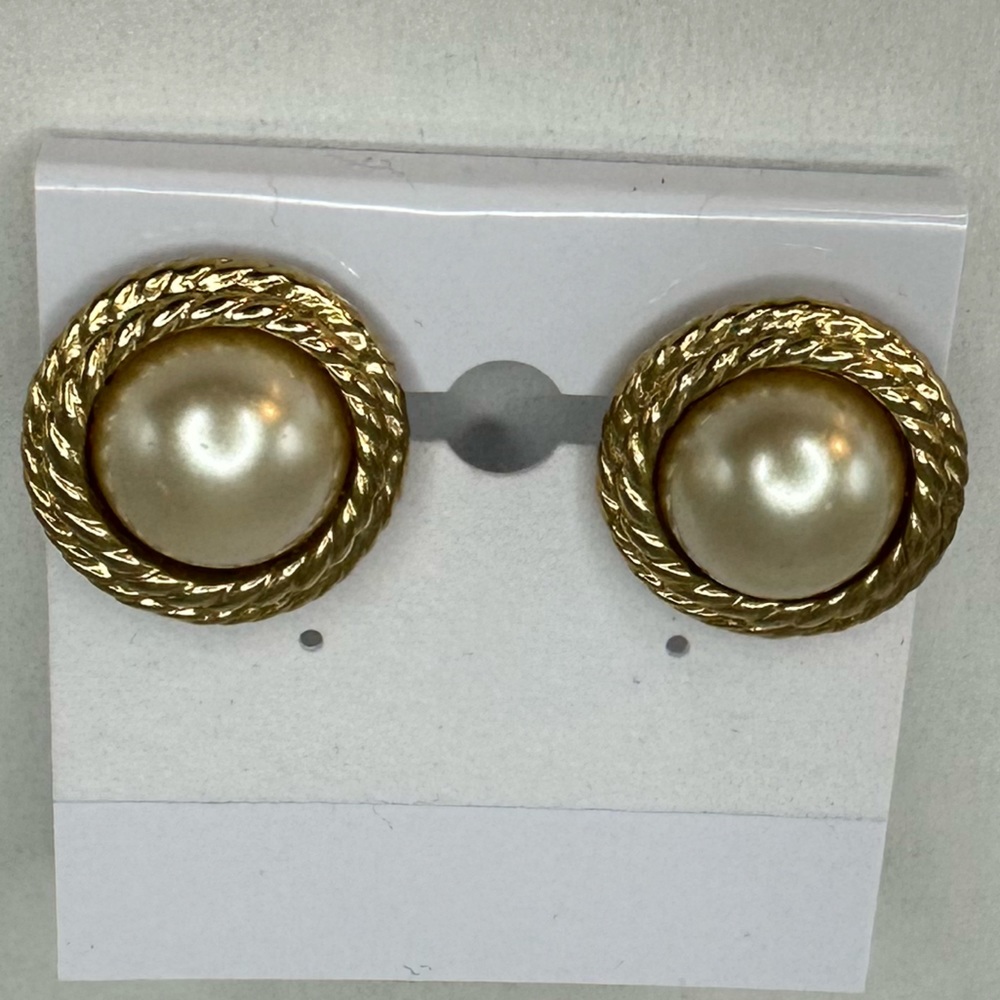 Retro 90s‎ Goldtone Rope Chain & Faux Pearl Clip Earrings